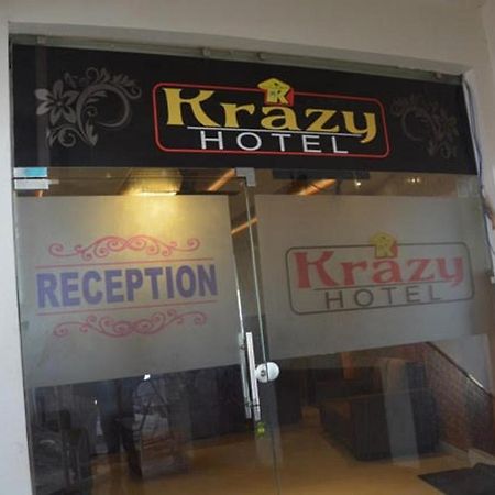 Krazy Hotel Haldwāni Esterno foto